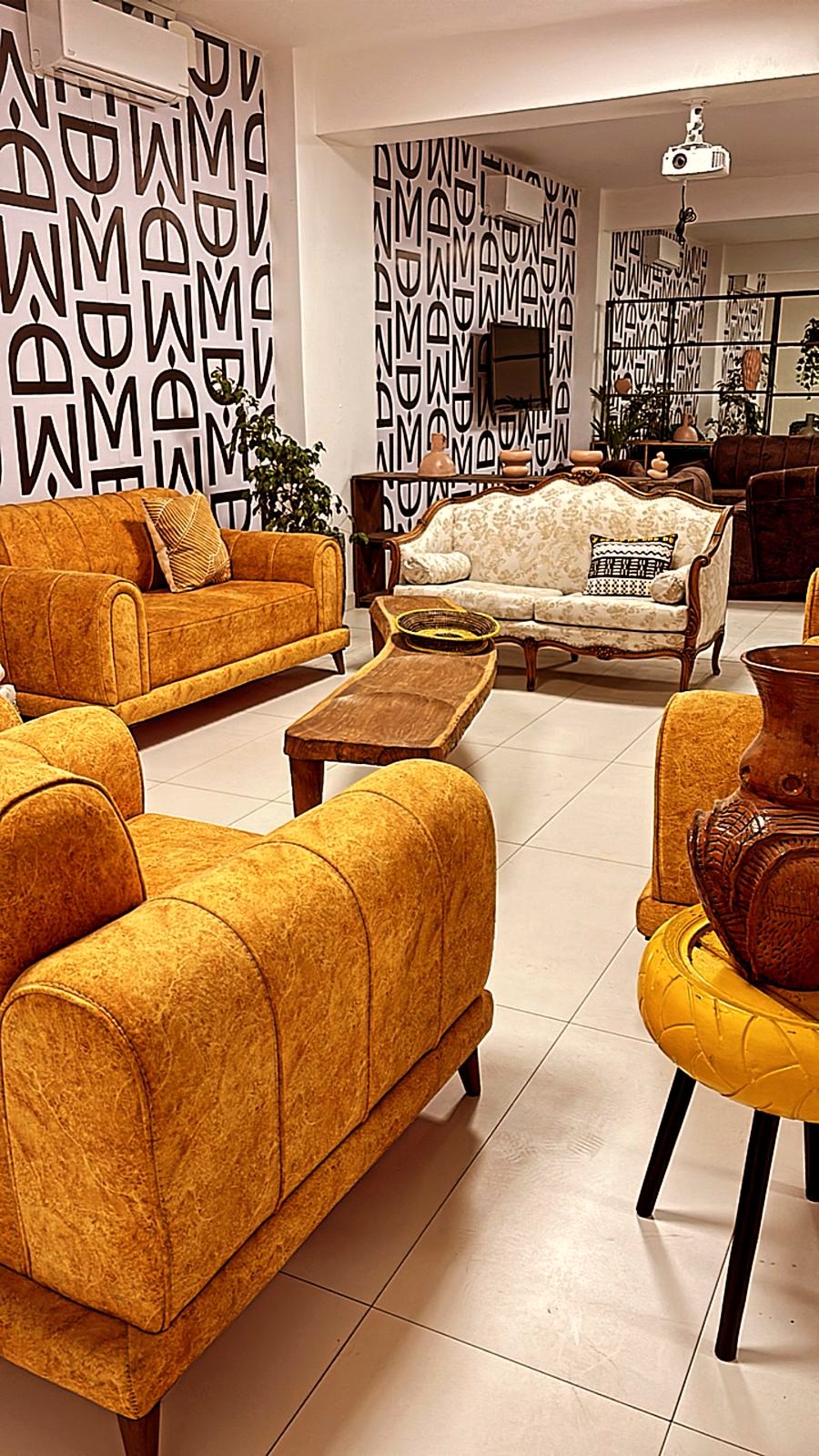 Le salon ocre