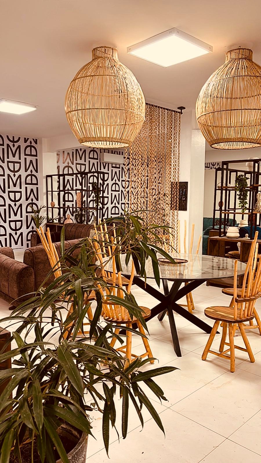 Le salon de La Maison HapsatouSy Ngaparou